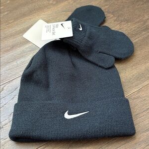Nike 2pc.Toddler Beanie Hat/Mittens Set,embroidered logo, stretch,warm,winter
